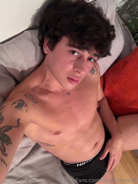 Dimitrysimonit exclusive star picture