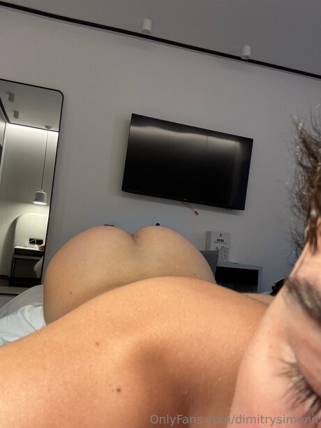 Dimitrysimonit model pretty photo