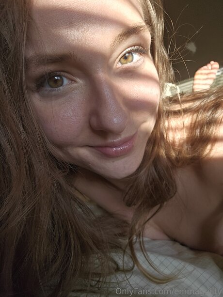 Emmaguilty pornstar erotic pic