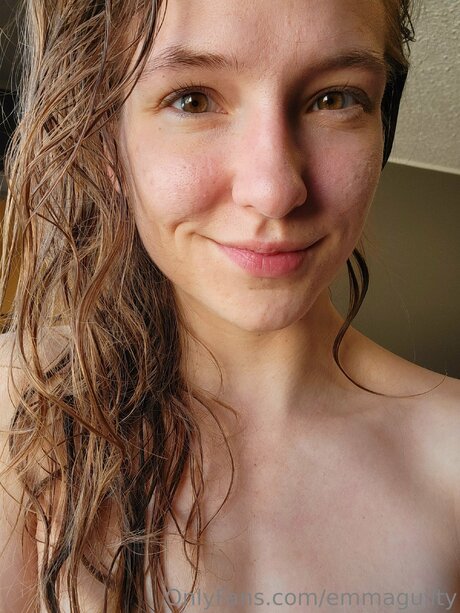 Emmaguilty star adult picture