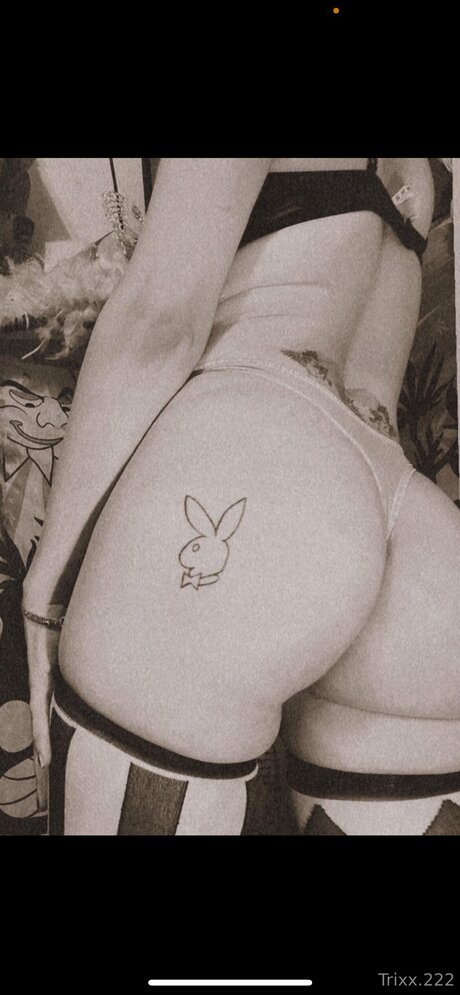 Trixxieee 222 model exclusive photos