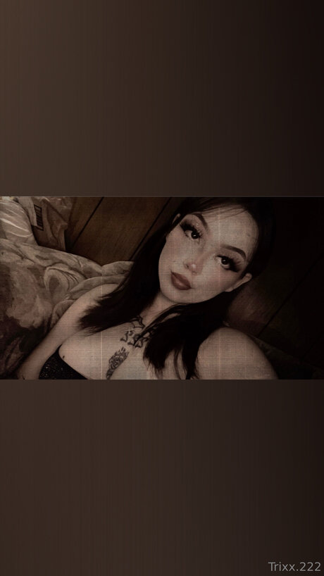 Trixxieee 222 art star img