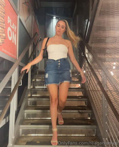 Reaganjames model sex photo