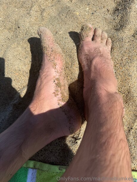 Machinebumkelly pornographic actress archive