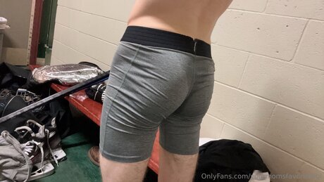 Yourmomsfavoriteboi pornstar sexy pics