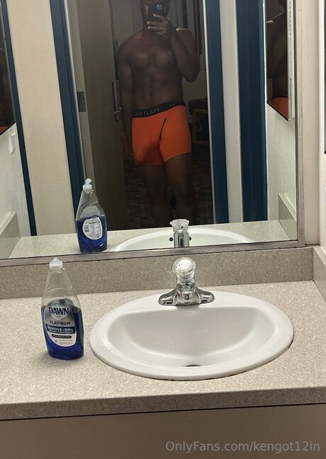 Kengot12in star porn picture