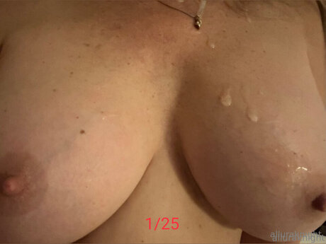 Alluraknight pornstar sex photo