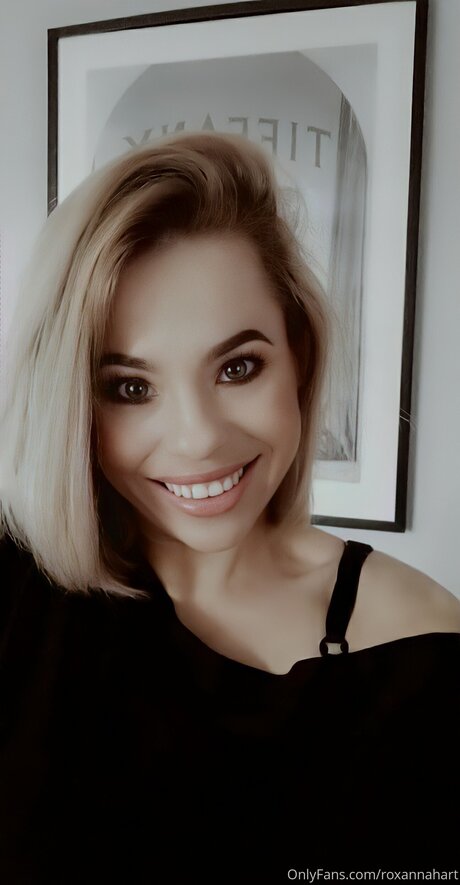 Roxannahart best model picture