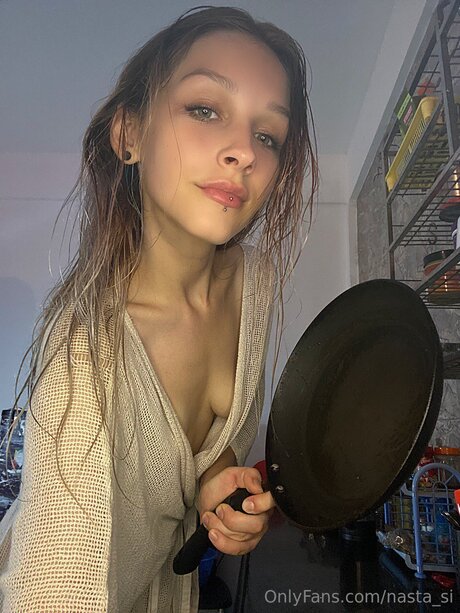 Nasta Si art star img