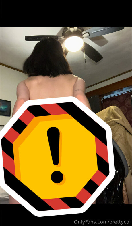 Prettycai free pornstar image