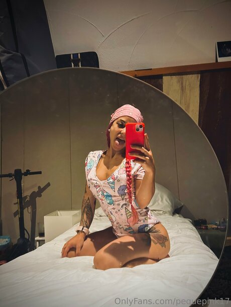 Pequepink17 nudes actress gallery