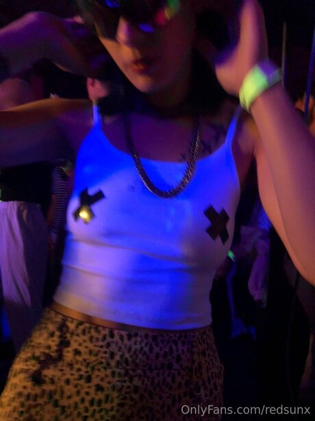 Redsunx sexy pornstar pictures