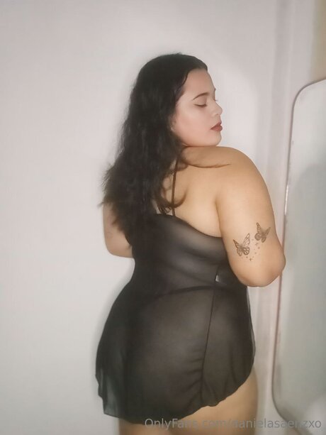 Melnogueraa model beautiful galleries