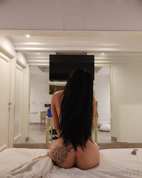 Angieonly12 hot actress image