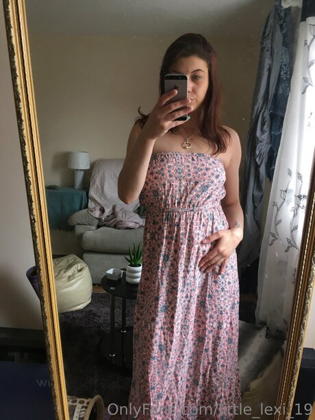 Little Lexi 19 pornstar best archive