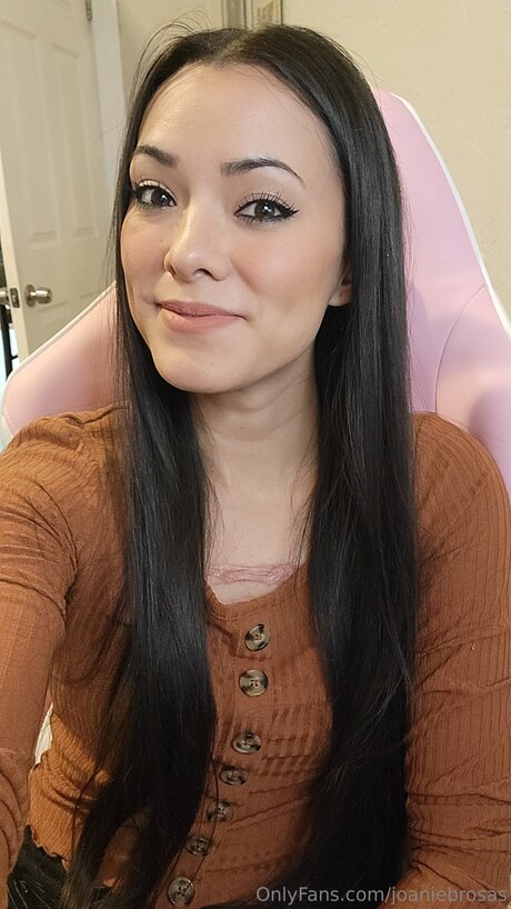 Joaniebrosas star exclusive photo