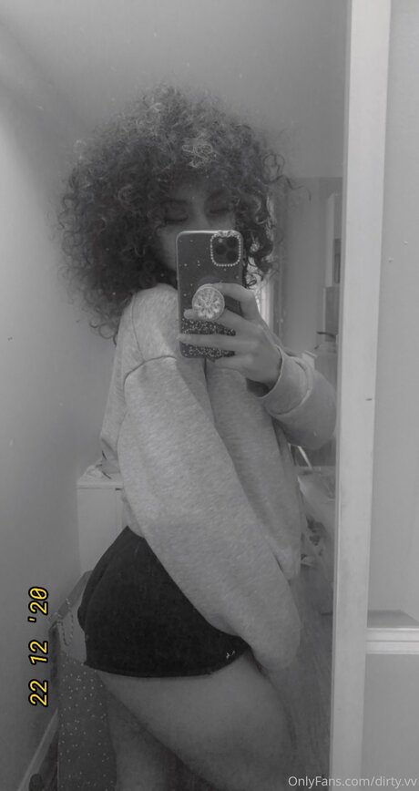 Dirty Vv exclusive model archive