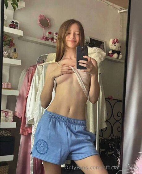 Official Larissa nude pornstar pictures