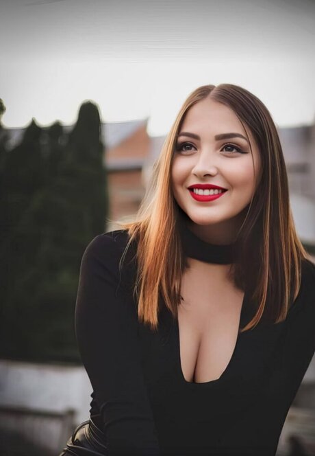 Staywithsilvia naked star archive