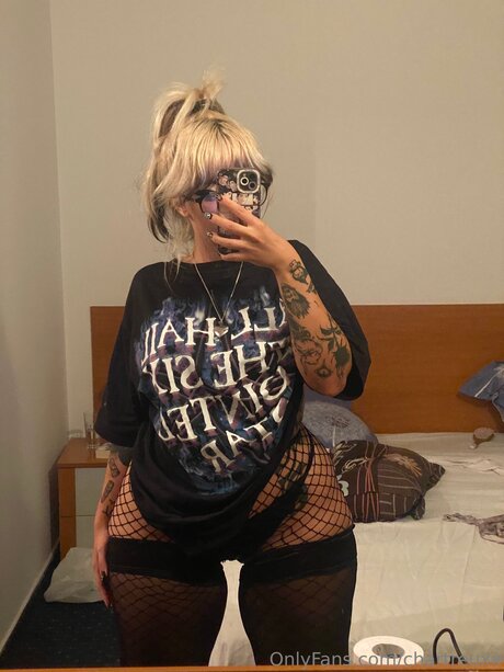 Chartreuxx star exclusive photos