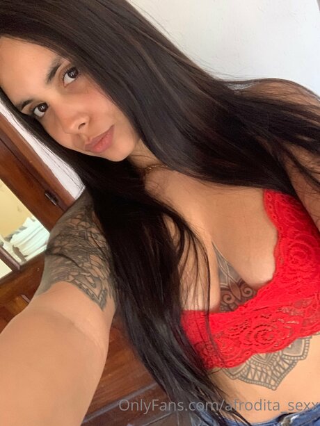 Sashaseren free pornstar image