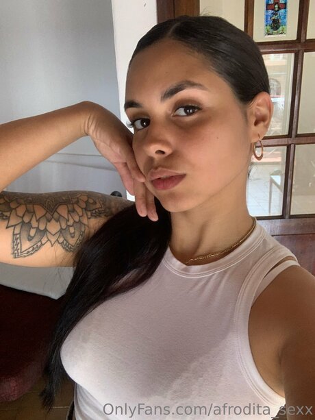 Sashaseren xxx star photos