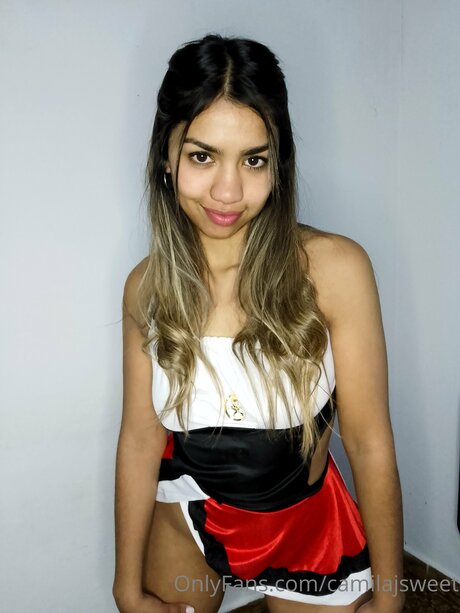 Camilajsweet beautiful pornstar pics