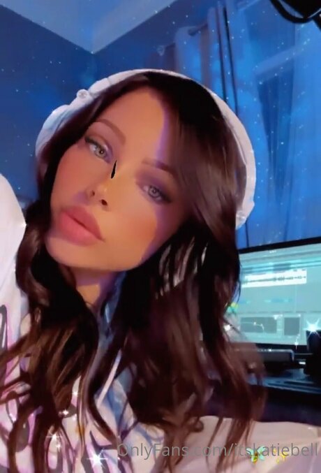 Itskatiebell best star pic