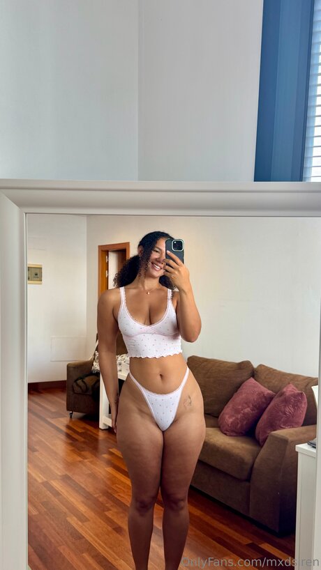 Mxdsiren hd actress image