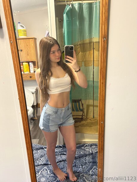 Aliii1123 star adult pictures