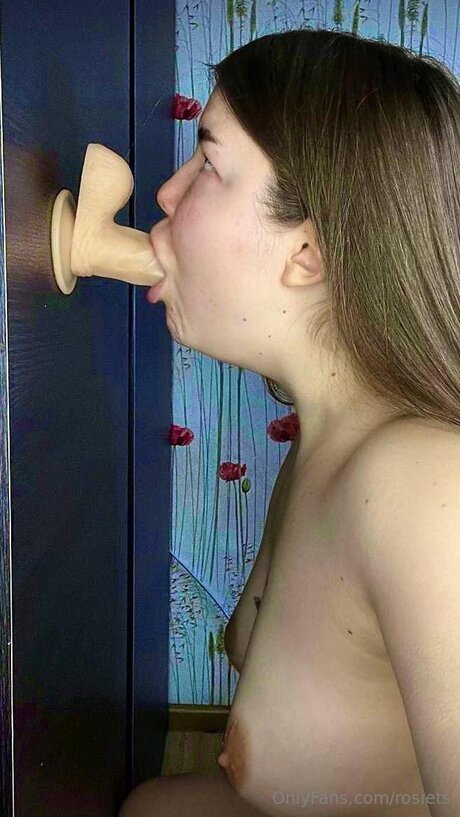 Rosiets star exclusive pics