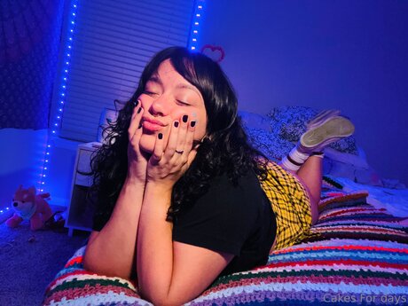 Velvet Cakes star xxx img