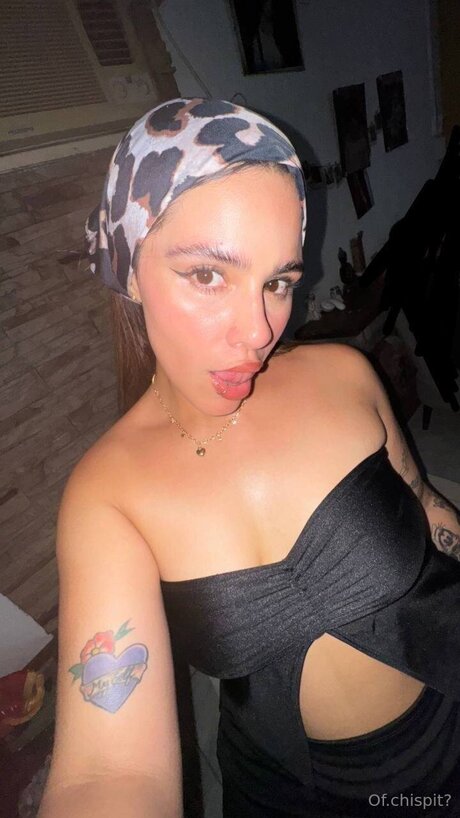Chispit nudes model images
