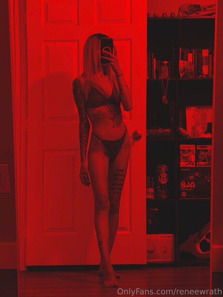 Reneewrath model pornographic image