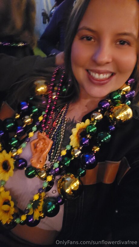 Sunflowerdivafree erotic star archive