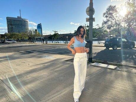 Adakham model sex galleries