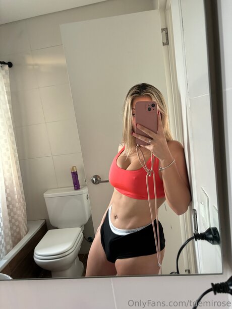 Tdemirose star nude archive