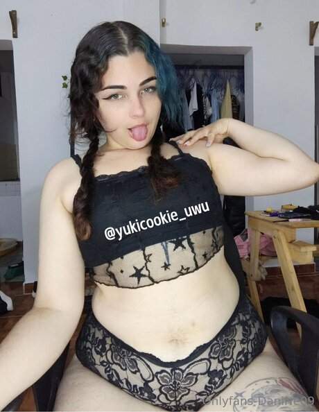 Danine09 xxx pornstar pic