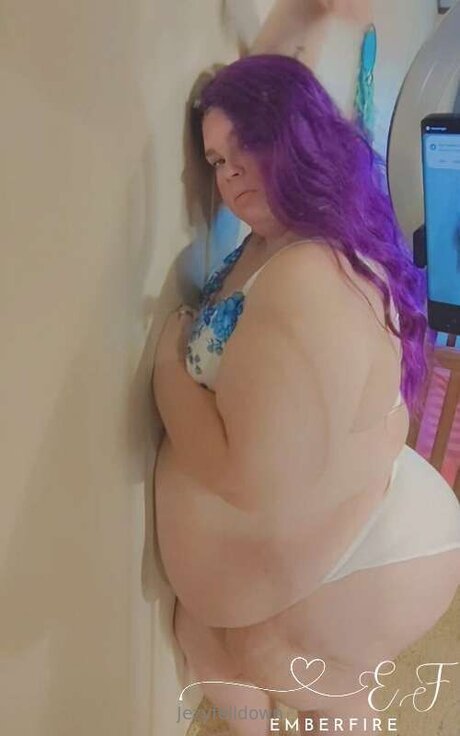 Jezyfelldown model perfect images