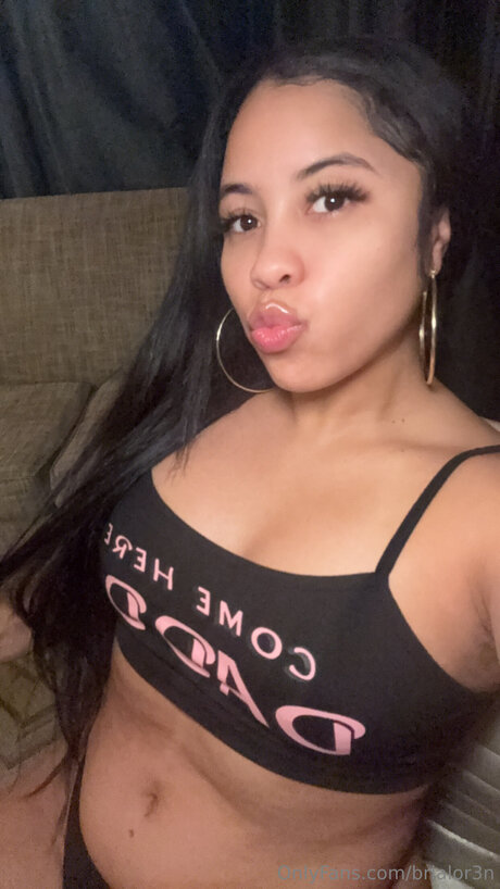 Brialor3n star porn pictures