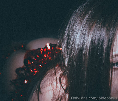 Jaidebanks model naked photo