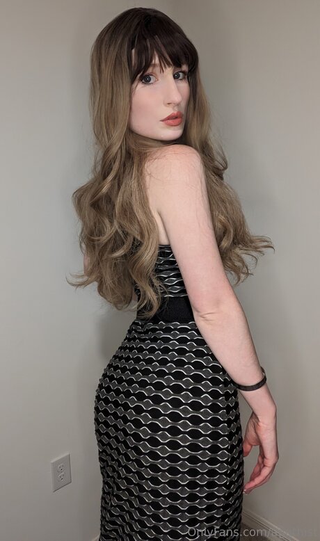 Agathist model pretty image