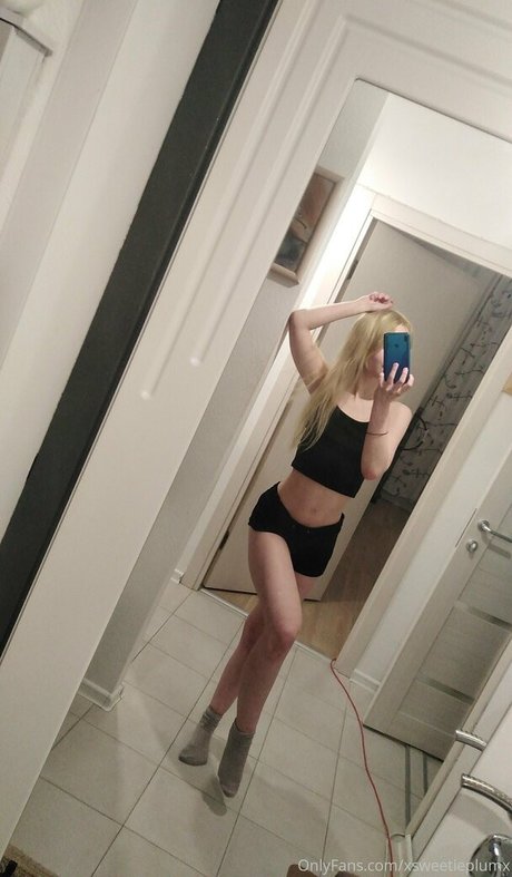 X Sweetie Plum X best model pictures