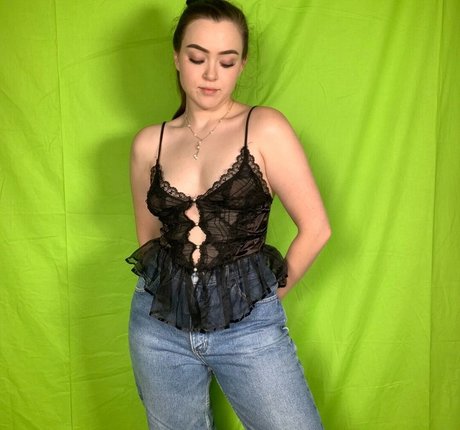 Tori Eaglestone perfect model images