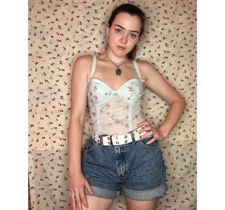 Tori Eaglestone pornographic star pics