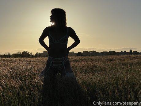 teeepany star sex images