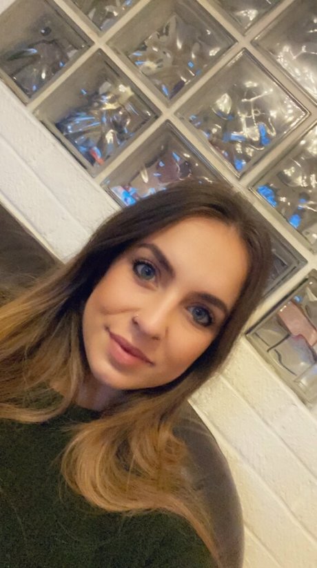 jess main erotic model galleries