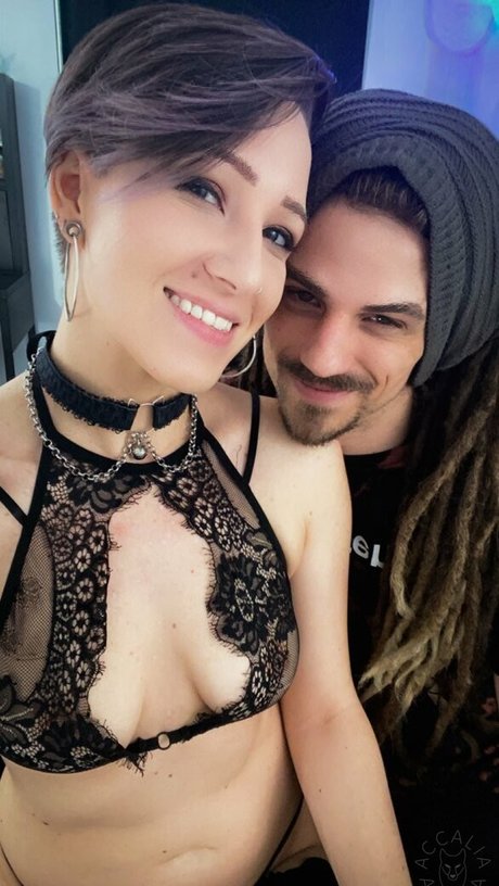 Accalia Alpha naked model pic