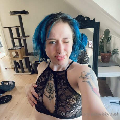 SKY VICTORIA pornstar high quality img