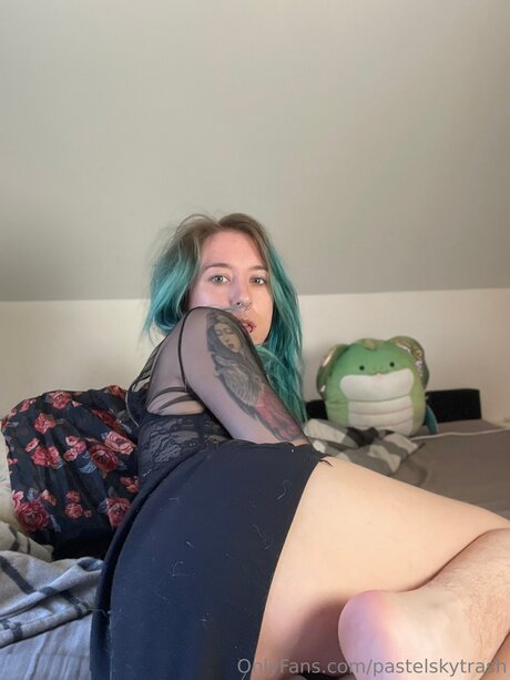 SKY VICTORIA pretty actress photos